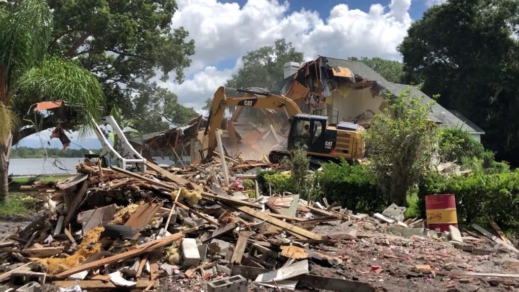 Demolition and Roofing Dumpster Services-Fort Collins Exclusive Dumpster Rental Services & Roll Offs Providers