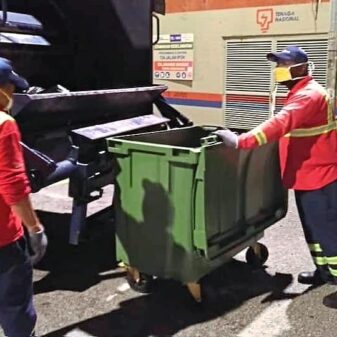 Waste-Containers-Dumpster-Services-Fort-Collins-Exclusive-Dumpster-Rental-Services-Roll-Offs-Providers